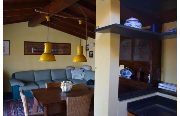 Foto 3 - Mansarda in Vendita da Privato - Nebbiuno, Frazione Tapigliano