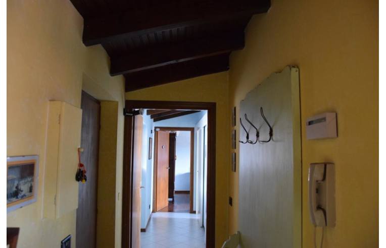 Foto 4 - Mansarda in Vendita da Privato - Nebbiuno, Frazione Tapigliano