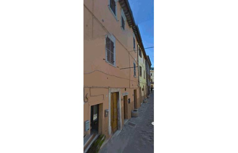 Porzione di casa in vendita a Acqualagna, Corso Roma 11