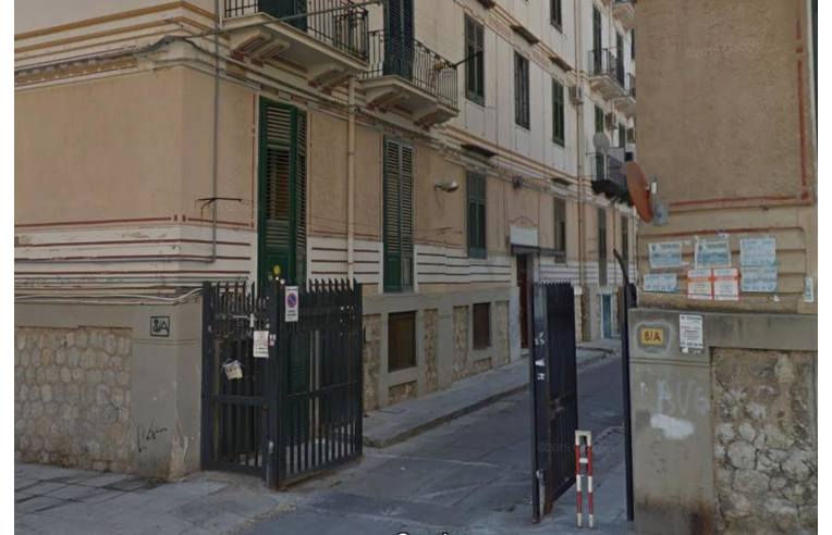 Quadrilocale in vendita a Palermo, Zona Oreto