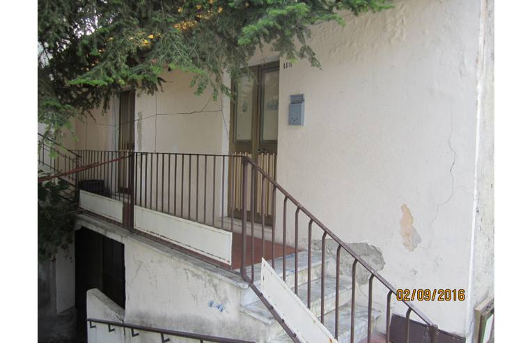 Casa indipendente in vendita a Tiriolo, Frazione Sarrottino