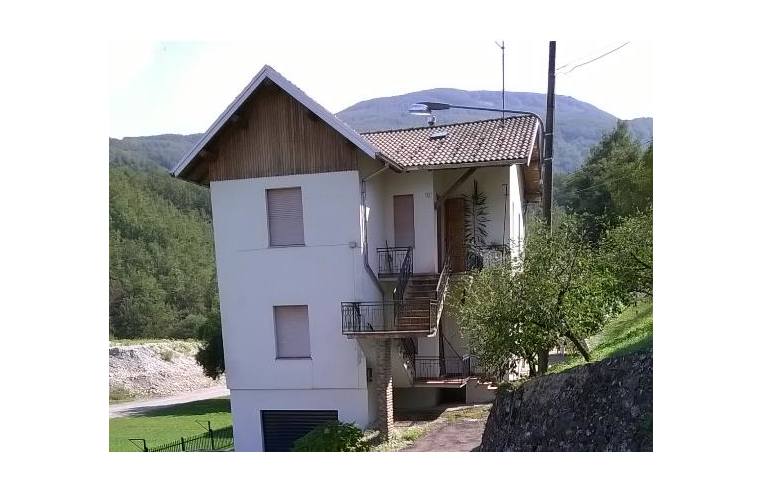 Foto 2 - Appartamento in Vendita da Privato - Monchio delle Corti, Frazione Ponte Lugagnano