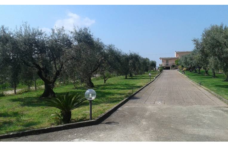 Casa indipendente in vendita a Cisterna di Latina, Frazione Le Castella