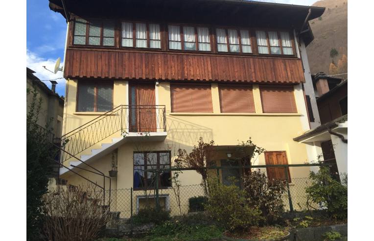 Casa indipendente in vendita a Calasca-Castiglione, Frazione Vigino