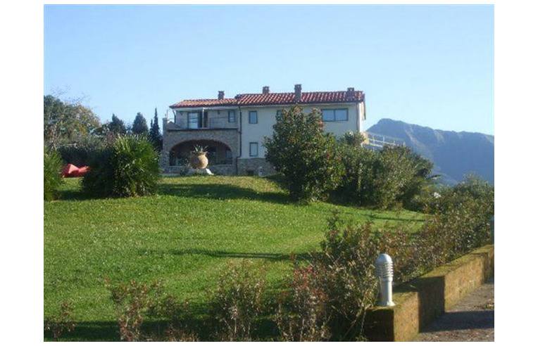 Rustico/Casale in vendita a Camaiore, Frazione Monteggiori
