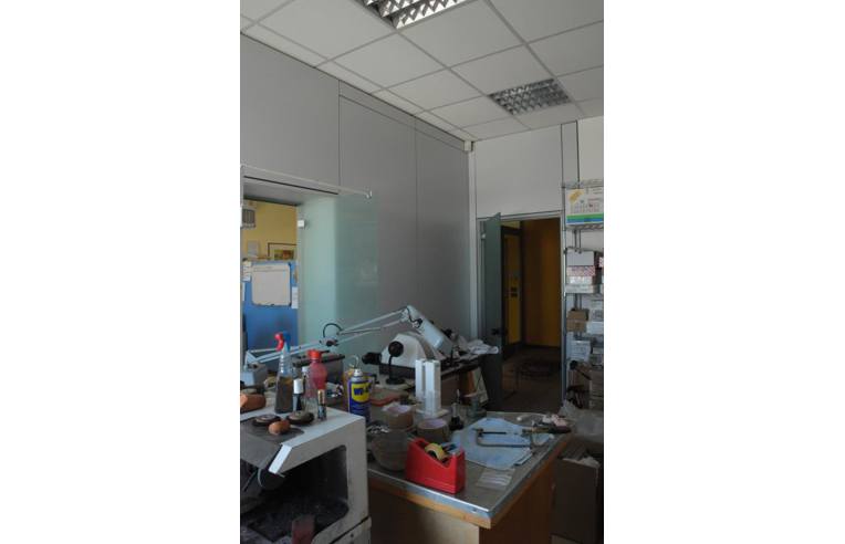 immagine annuncio 2 di 4