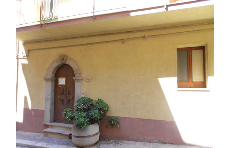 Casa indipendente in vendita a Pettineo