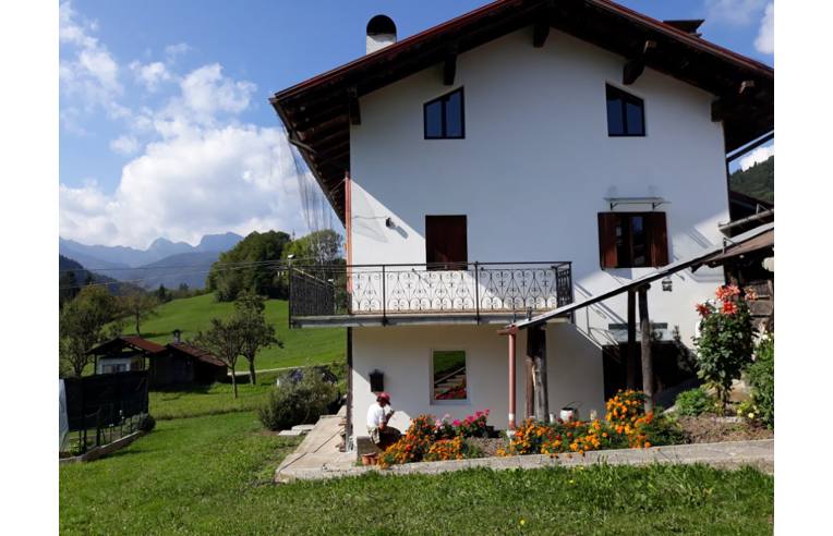 Casa indipendente in vendita a Ampezzo, Frazione Cima Corso