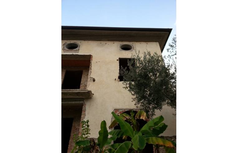 Villa in vendita a Terricciola, Frazione Selvatelle
