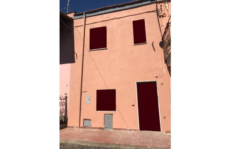 Casa indipendente in vendita a Genzano di Roma