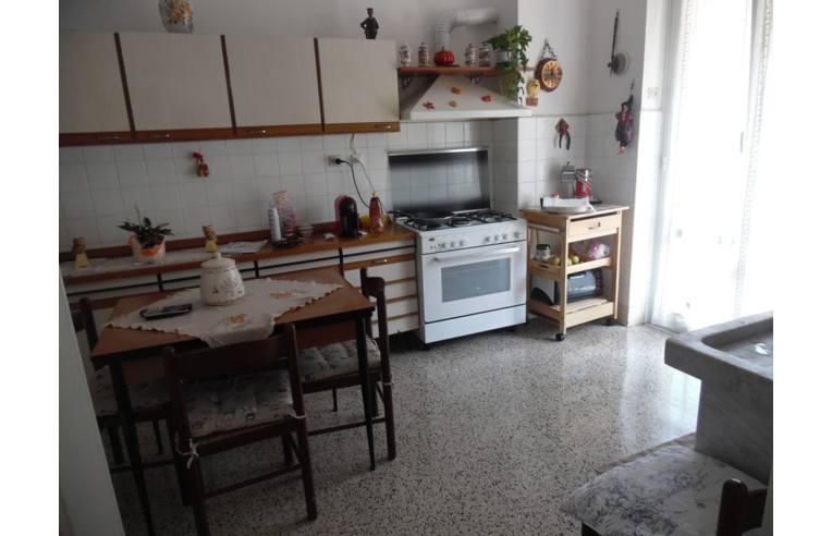 Appartamento in vendita a Genova, Zona Pontedecimo