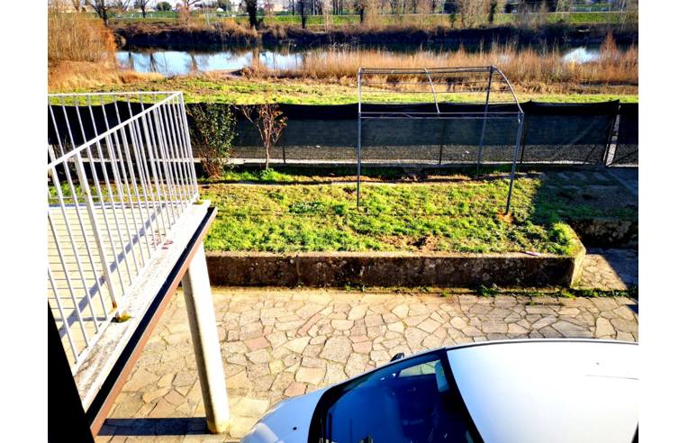 Foto 5 - Casa indipendente in Vendita da Privato - Lucca, Zona Monte San Quirico