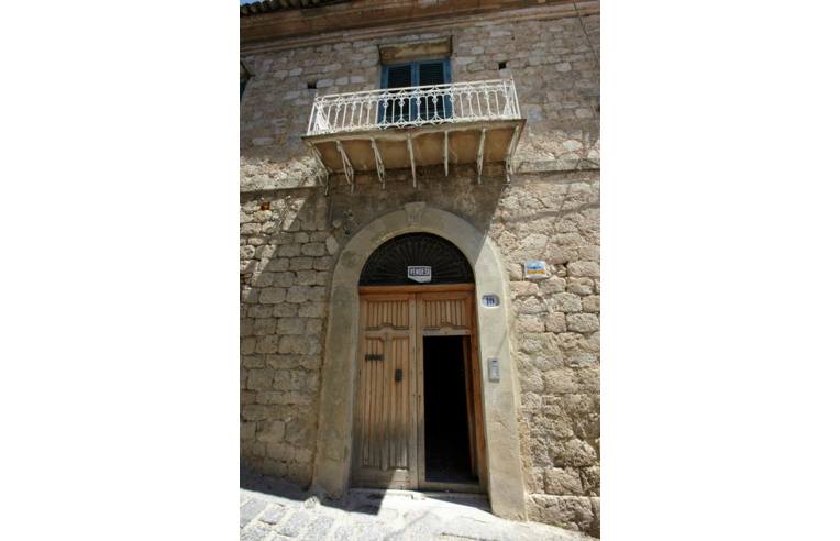 Palazzo/Stabile in vendita a Canicattì