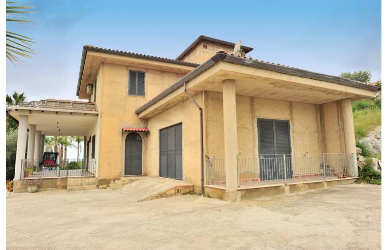 Villa in vendita a Favara