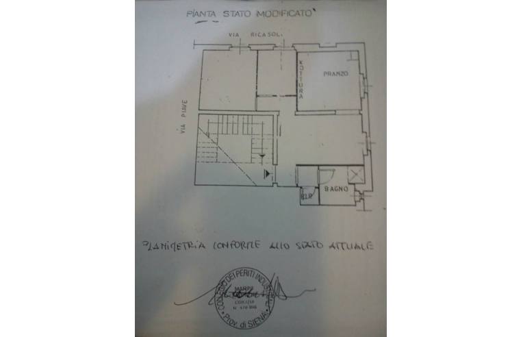 Quadrilocale in vendita a Siena, Frazione Centro città