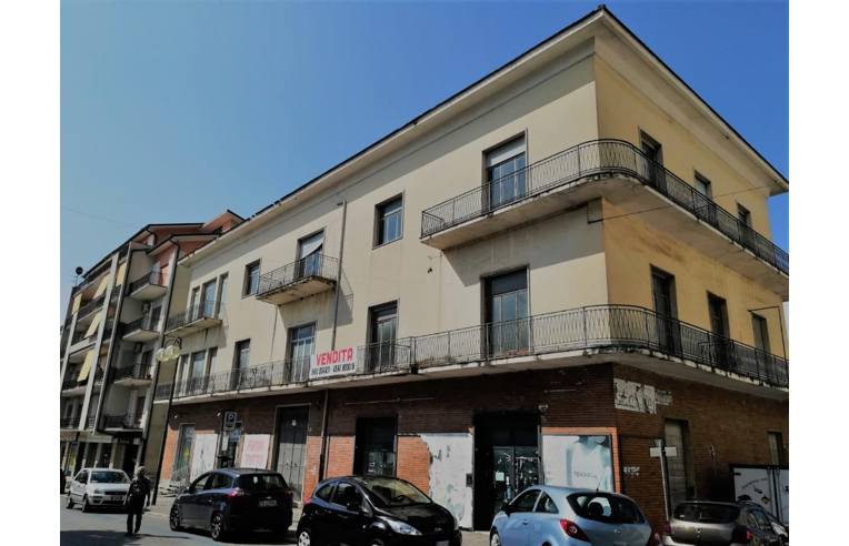 Palazzo/Stabile in vendita a Venafro, Viale Vittorio Emanuele III 28