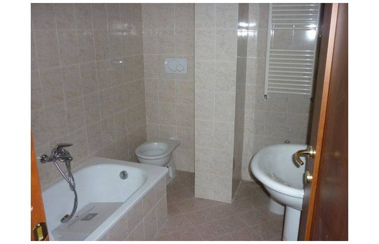 Foto 5 - Appartamento in Vendita da Privato - Viterbo, Frazione Centro città