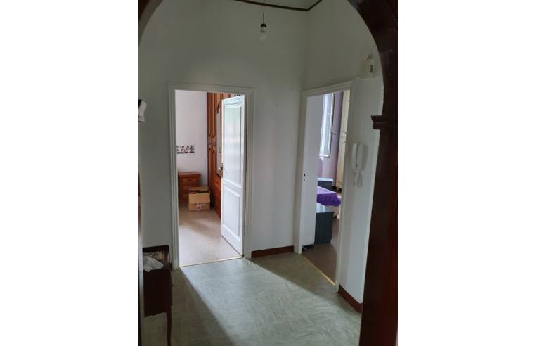 Appartamento in vendita a Genova, Zona Marassi, Via Leonardo Montaldo 5