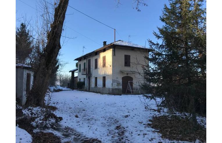 Rustico/Casale in vendita a Calamandrana, Via Zoccola 10