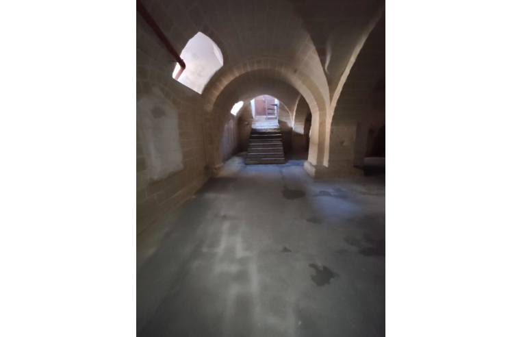 Foto 5 - Negozio in Vendita da Privato - Canosa di Puglia (Barletta-Andria-Trani)