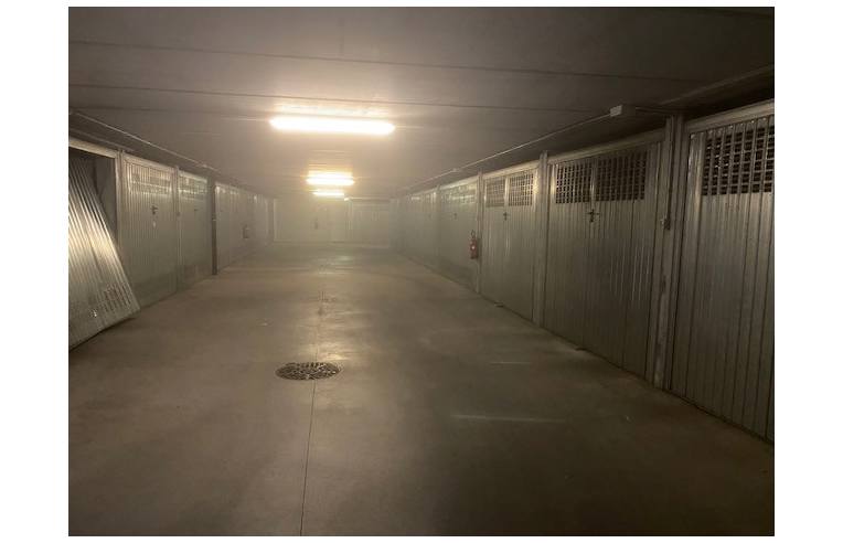Foto 2 - Box/Garage/Posto auto in Vendita da Privato - Torino, Zona Lingotto