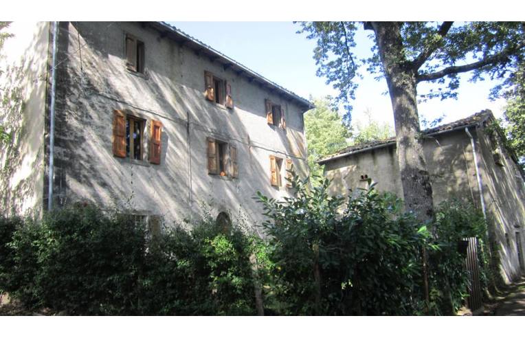 Rustico/Casale in vendita a Castiglione dei Pepoli, Frazione Sparvo