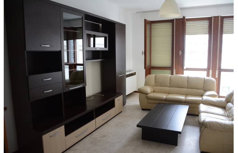 Appartamento in affitto a Padova, Zona Stazione, Piazza A. de Gasperi 41