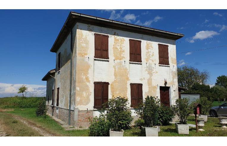 Casa indipendente in vendita a Acquanegra sul Chiese, Frazione Mosio