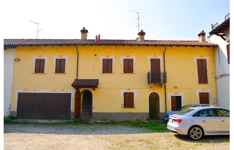 Casa indipendente in vendita a Vigevano, Via Rocca Vecchia 4