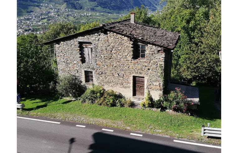 Rustico/Casale in vendita a Villa di Tirano, Frazione Motta