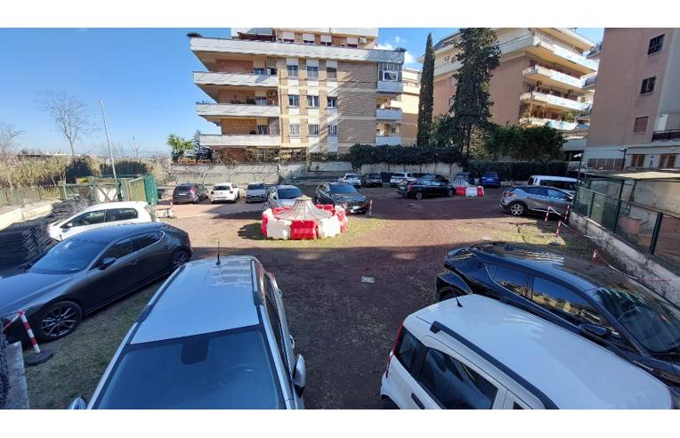 Box/Garage/Posto auto in affitto a Roma, Zona Romanina, Via Francesco Schupfer 8a
