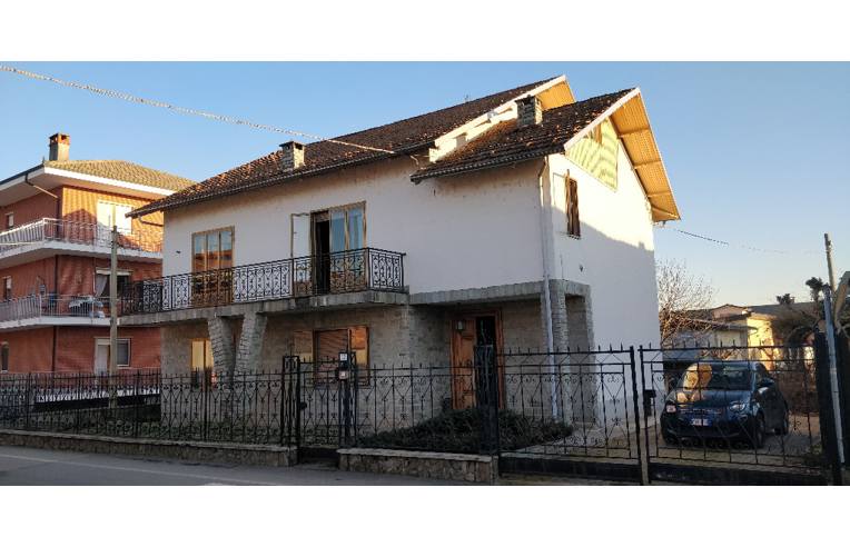 Villa in vendita a Piscina, Via Borletti 32
