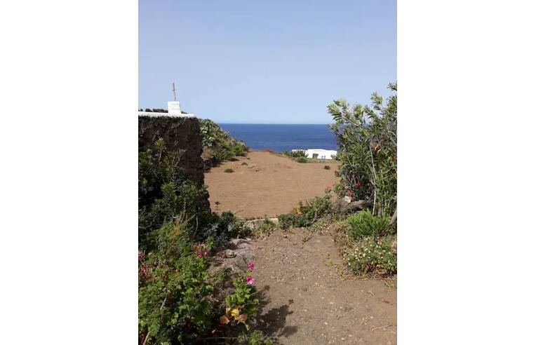 Affitto Dimora tipica Vacanze a Pantelleria, Frazione Scauri, Via Penna 12