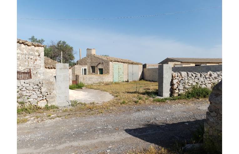Foto 2 - Casa indipendente in Vendita da Privato - Modica (Ragusa)
