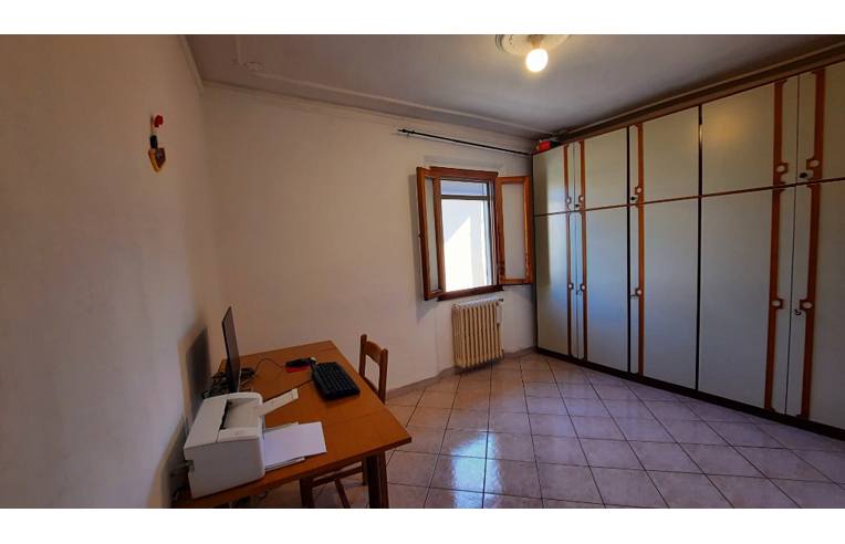 Foto 4 - Casa indipendente in Vendita da Privato - Prato, Zona Collina Di Prato