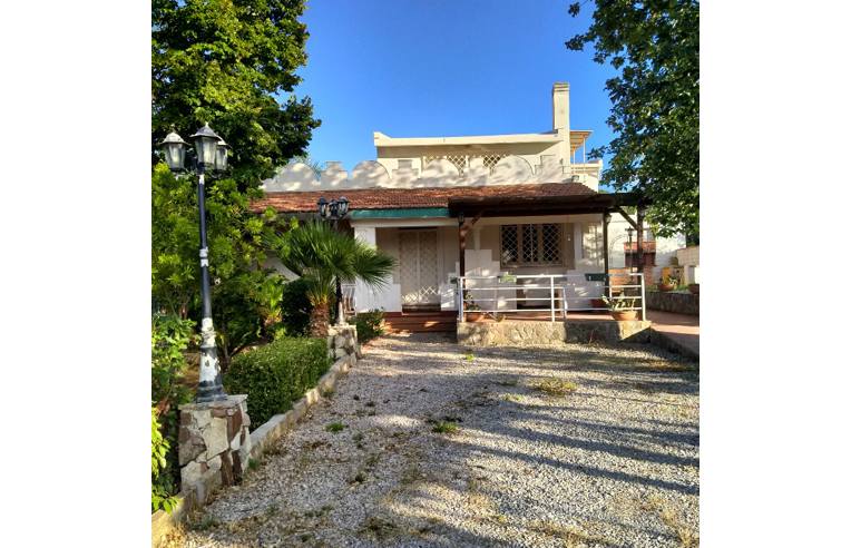 Villa in vendita a Altavilla Milicia, Frazione Sperone, Via Piano Sperone 11