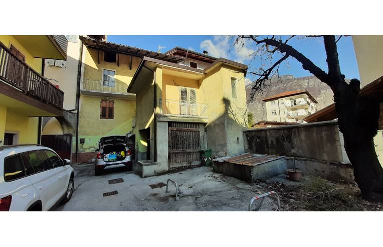 Casa indipendente in vendita a Mezzolombardo, Via Trento 2