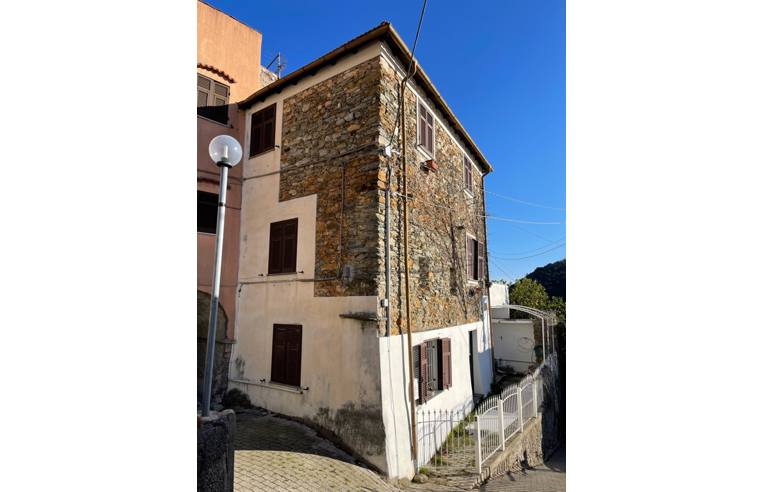 Villa in vendita a Tovo San Giacomo, Frazione Bardino Vecchio, Via Portio 10