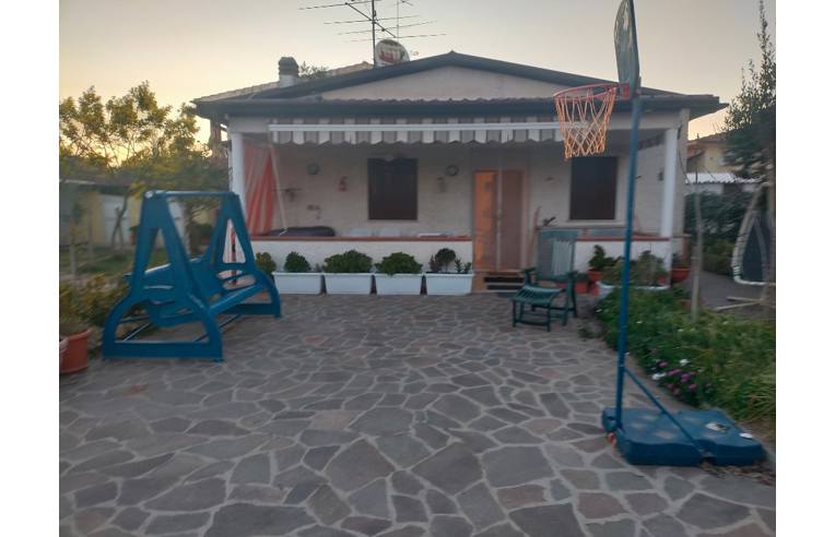 Affitto Villa Vacanze a Fondi, Via Guado Bastianelli