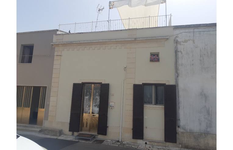 Casa indipendente in vendita a Santa Cesarea Terme, Frazione Cerfignano, Via Tripoli 22