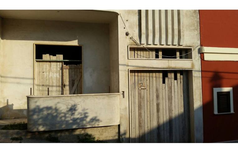 Casa indipendente in vendita a Sannicola, Via del Sole 5