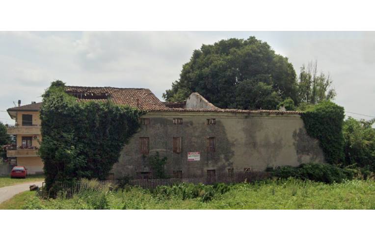 Rustico/Casale in vendita a Pontelongo, Via Giuseppe Mazzini 31