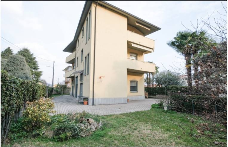Appartamento in vendita a Ponte San Pietro, Frazione Locate