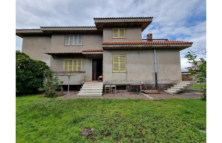 Villa in vendita a Nettuno, Via Veroli 32