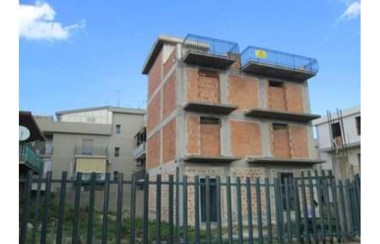 Casa indipendente in vendita a Melilli, Frazione Villasmundo, Via Emilio Greco 6