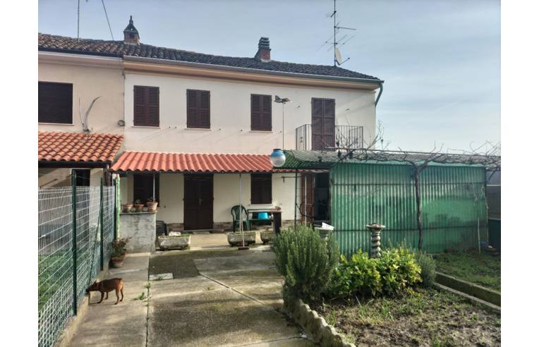 Casa indipendente in vendita a Mirabello Monferrato, Vicolo Giuseppe Garibaldi 34