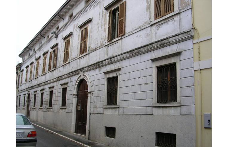 Palazzo/Stabile in vendita a Asola
