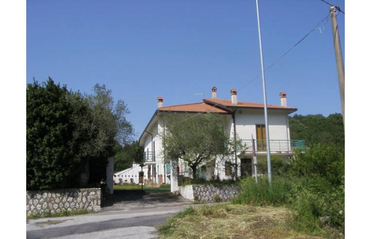 Villa in vendita a Vallemaio