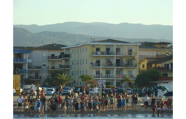 Affitto Appartamento Vacanze a Corigliano Calabro, Frazione Schiavonea