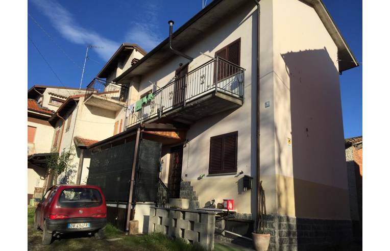 Casa indipendente in vendita a Brignano-Frascata, Frazione Brignano